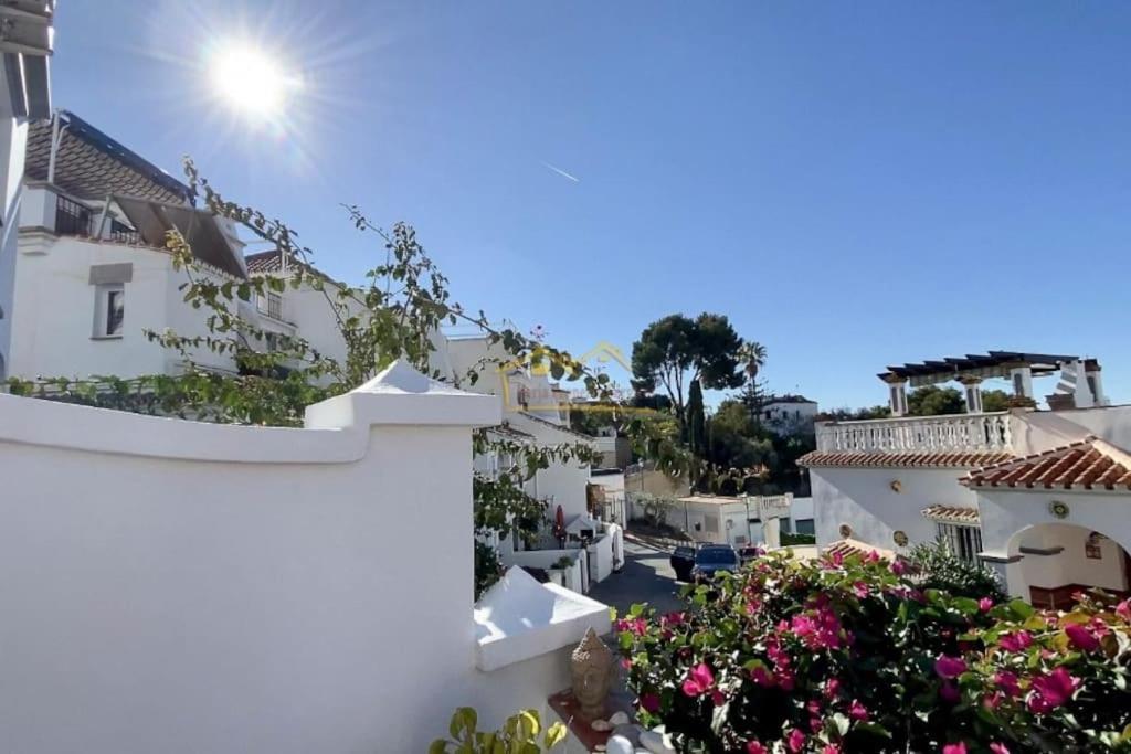 Beautiful Views, Pool & Just 10Min To The Beach 内尔哈 外观 照片